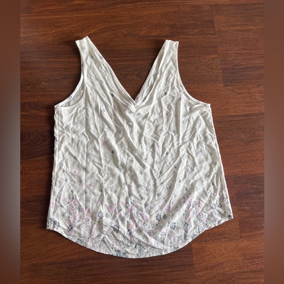 NWT SO White Floral Tank Top Size L - Picture 3 of 3